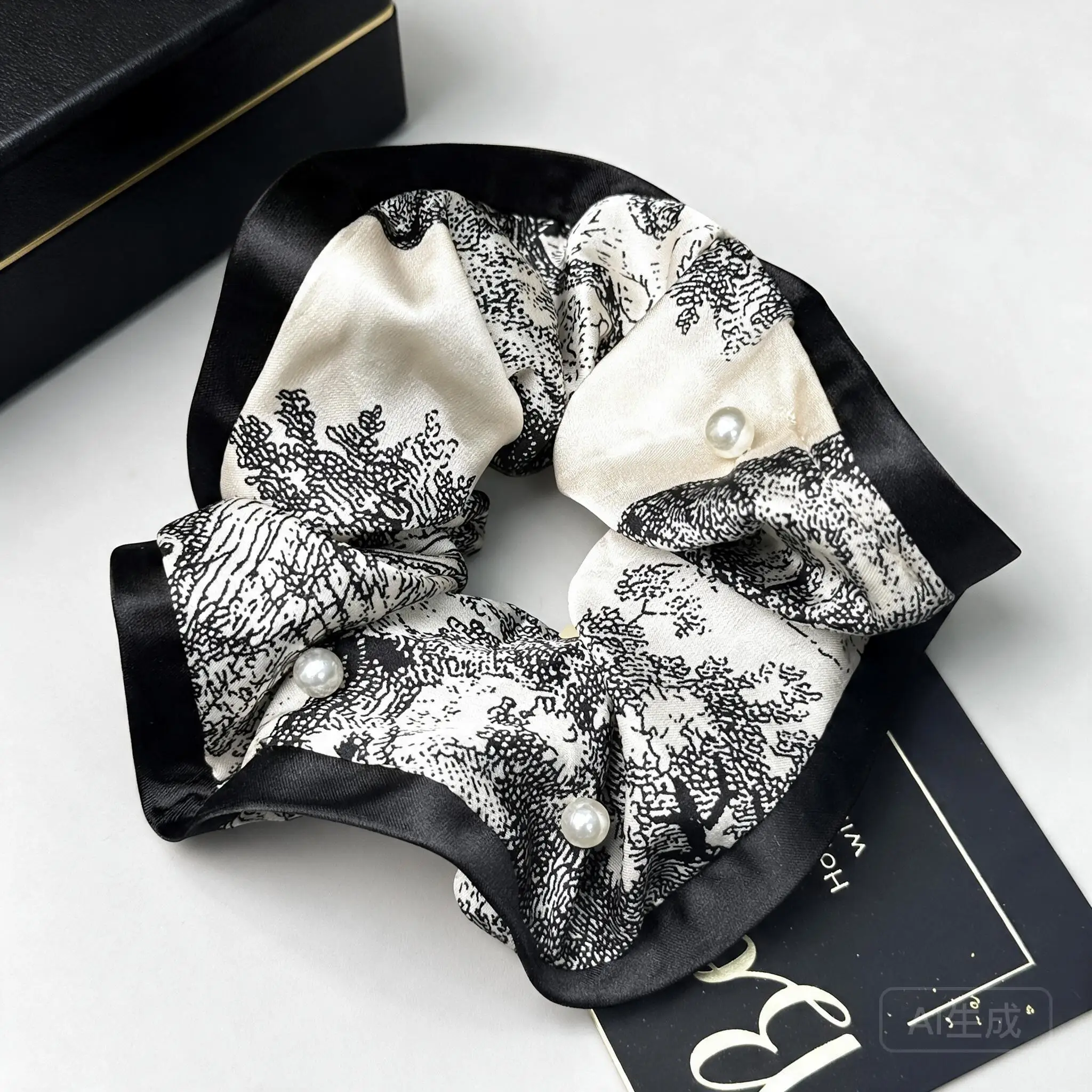 New Chinese Style Ink Wash Print Satin Scrunchie Elegant Faux Pearl Decor Hair Tie For Women Soft Ponytail Holder Hair Accessory