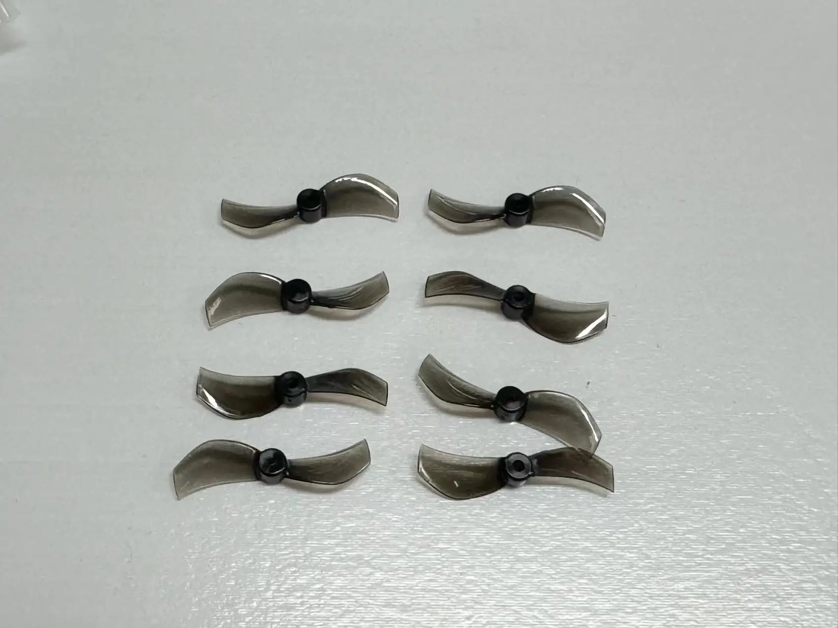 

4Pairs 8pcs 2-Blade Gemfan 31mm-2 1210 31mm 2-Blade PC Propeller for RC FPV Freestyle Tinywhoop Micro Drones DIY Parts