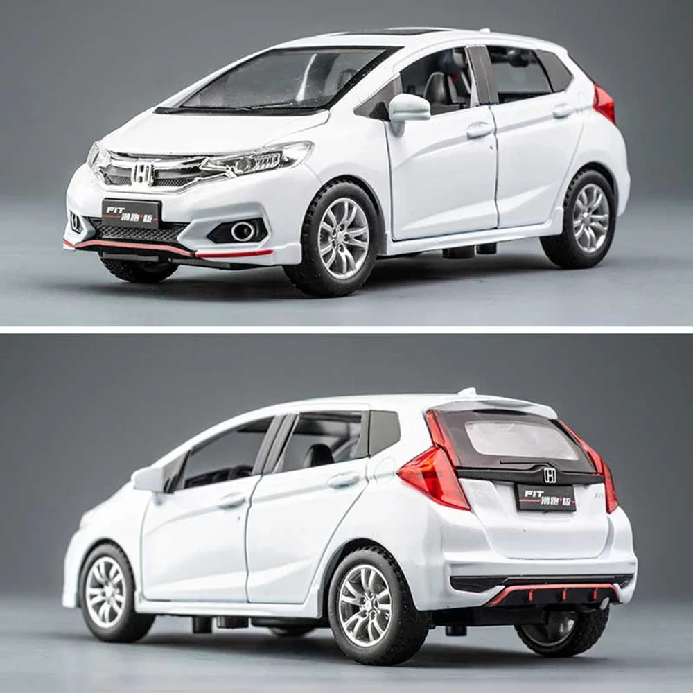 1:32 Scale Honda Fit GK5 Alloy Car Model Diecasts Metal Toy Car Vehicles Model Simulation Sound and Light Collection Kids Gifts