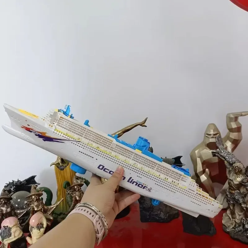 

Electronic Large Luxury Cruise Ship Toy Universal Rotation Music Light Boat Model Baby Toy Colorful Flash Ocean Liner Line Gift