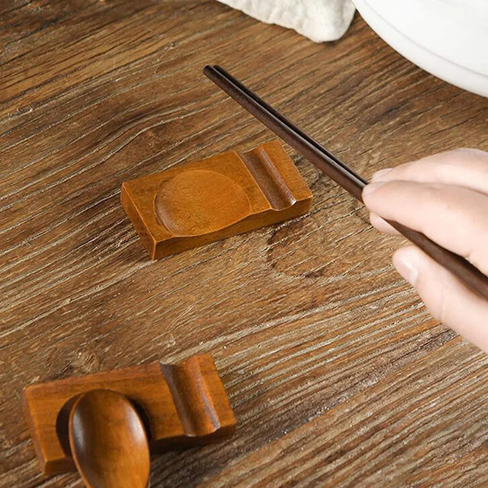 

2pcs Wooden Chopstick Rests Smooth Anti-Skid For Chopsticks Spoon Forks Kitchen Utensils Holder Japanese Style Cutlery Stand