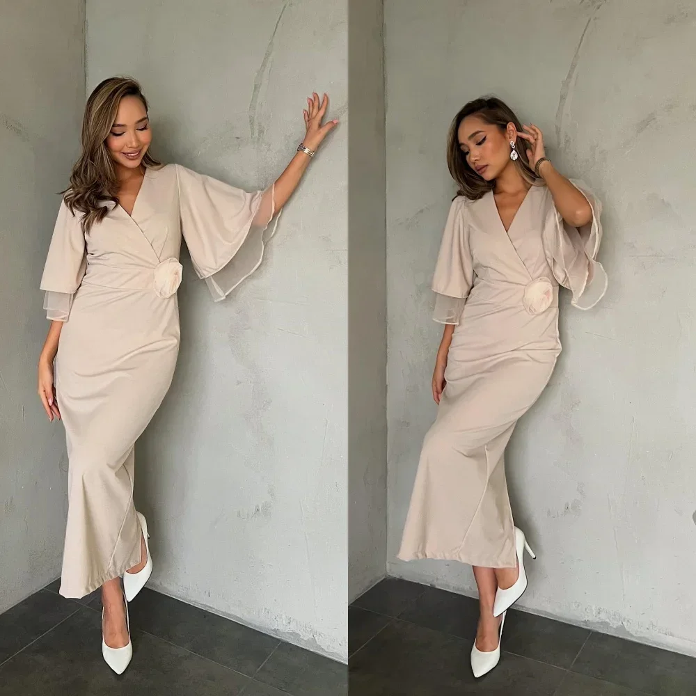 

Платье для выпускного вечера по индивидуальному заказу Изысканный V-образный вырез А-силуэта длиной до щиколотки Бальные платья Цветочные юбки Шифон Саудовская Аравия