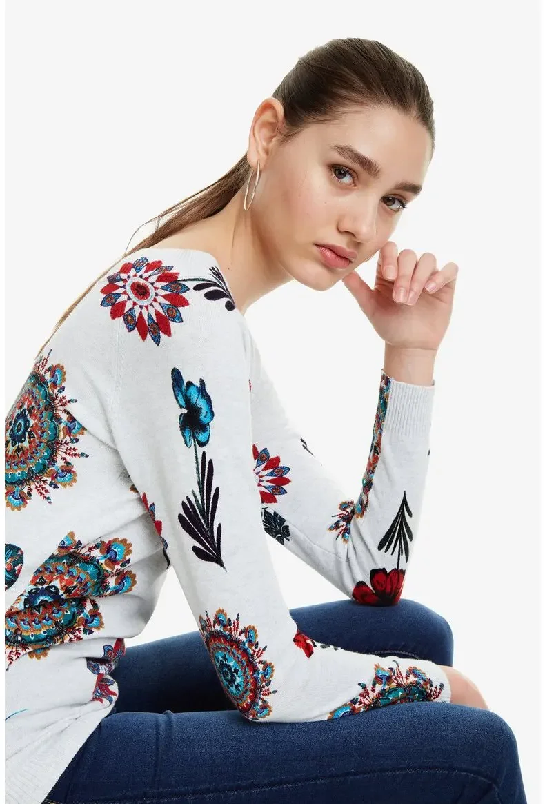 Spanish knitted pullover long-sleeved printed sweater is popular in spring and autumn