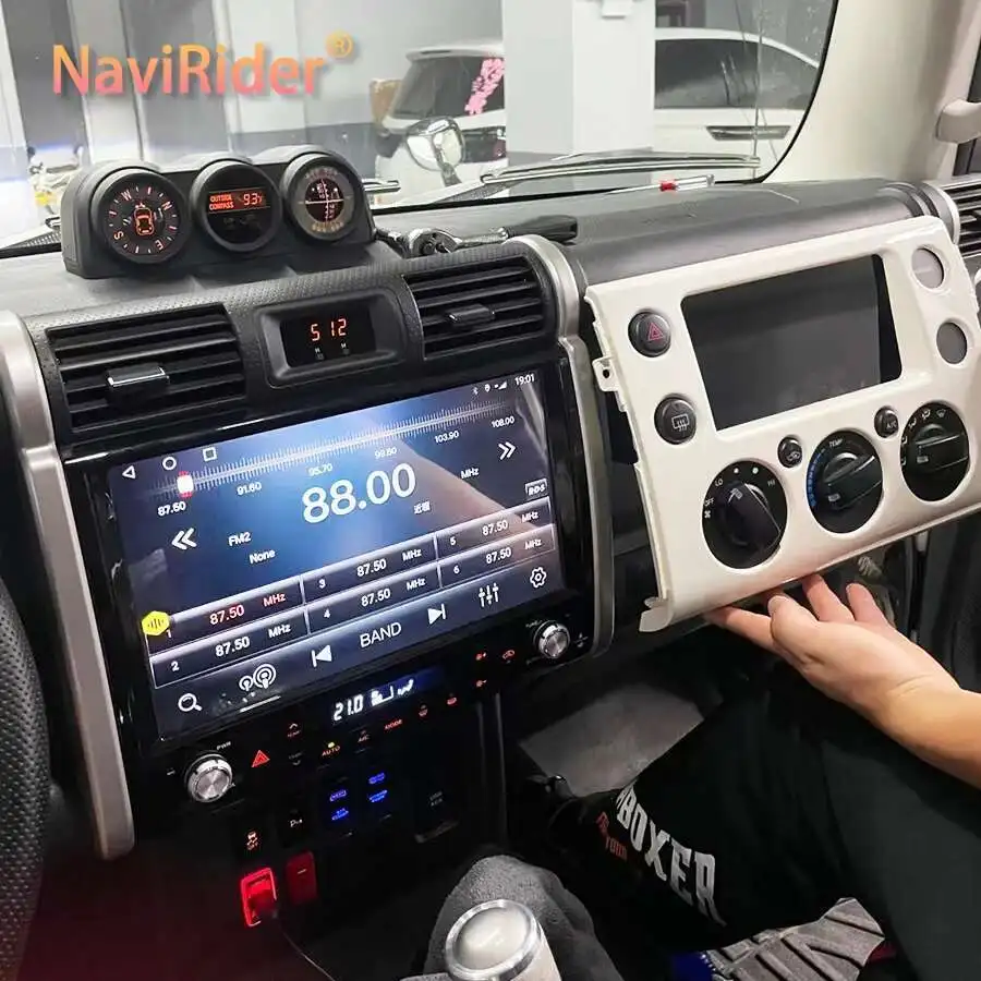 

13,3-дюймовый автомобильный радиоприемник Carplay для Toyota FJ Cruiser 2007-2012 Android 14, мультимедийный плеер с сенсорным экраном, GPS-навигация, стерео 4G