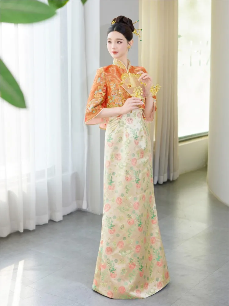 Engagement dress cheongsam new Chinese-style toasting dragon and phoenix wedding for picking up the going out