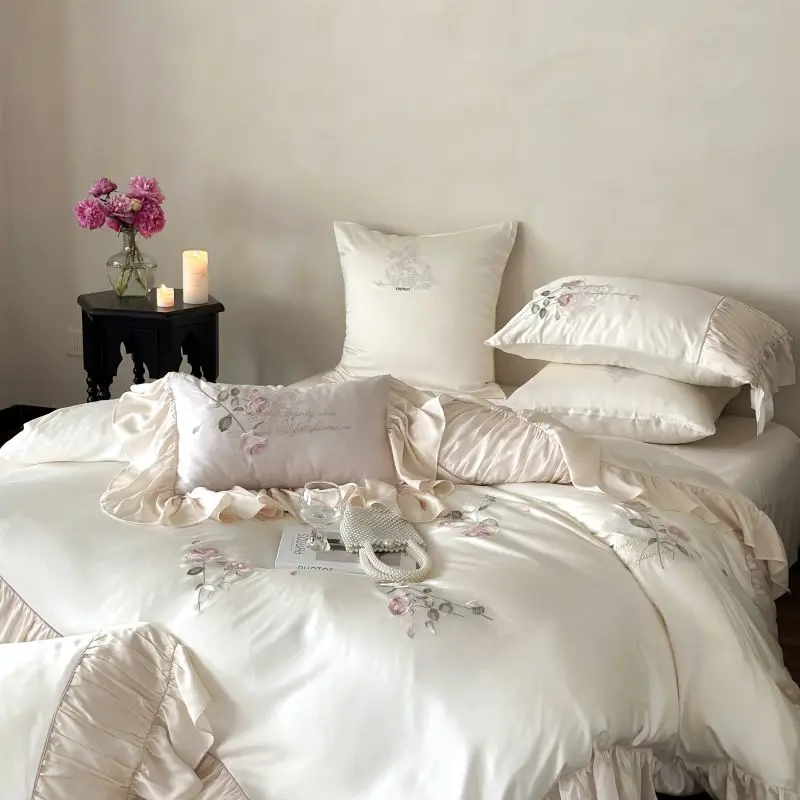 Rose Flowers Embroidered Bedding Set Egyptian Cotton Solid Color Lace Ruffles Princess Duvet Cover Bed Sheet Linen Pillowcases