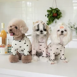 Outono e inverno roupa interior do animal de estimação bordado urso waffle casa colete cão gato yorkshire schnauzer maltese ano novo natal