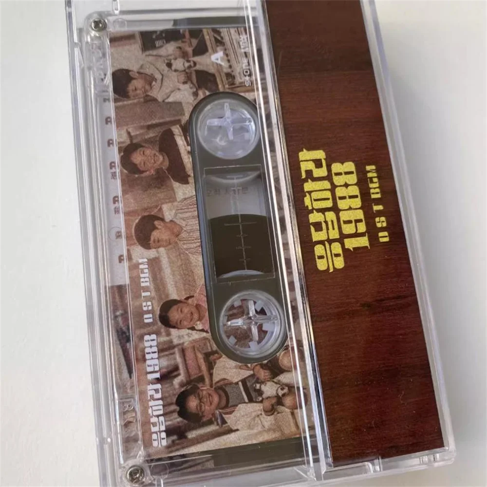 المسار الصوتي للمسلسل التلفزيوني كاسيت يرجى الإجابة على كتاب الغنائي الجديد تمامًا لمجموعة DeShan ZhengHuan Aze لعام 1988 #5