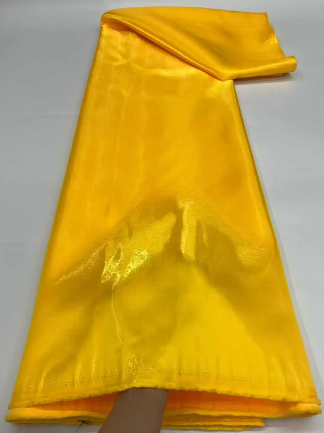 

Высокое качество 2026, африканская кружевная ткань, жаккардовая парча, дамасская роскошная швейная нигерийская женская ткань для вечернего платья