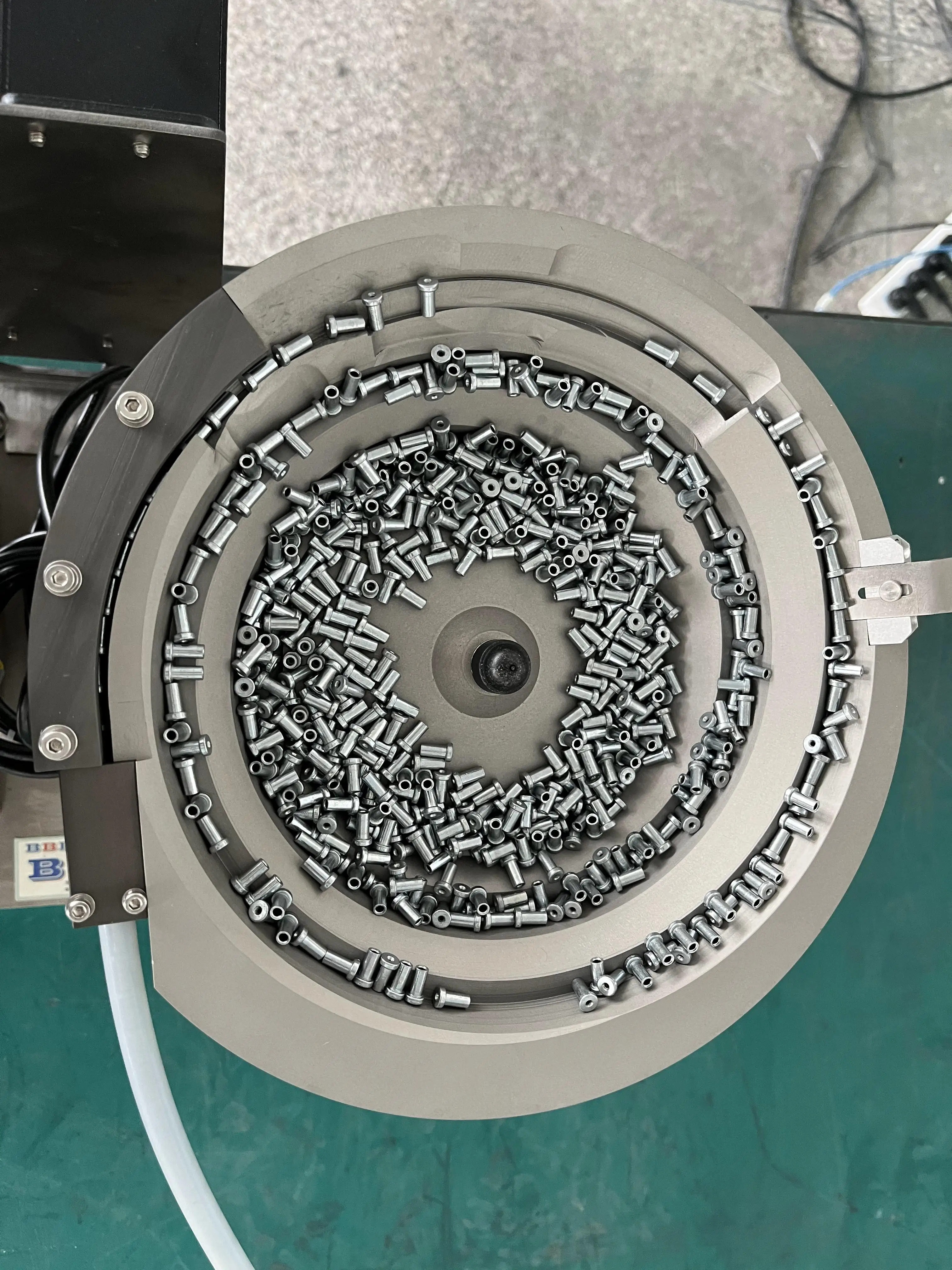 자동 스크류 피더 및 카운터/진동 공급 기계