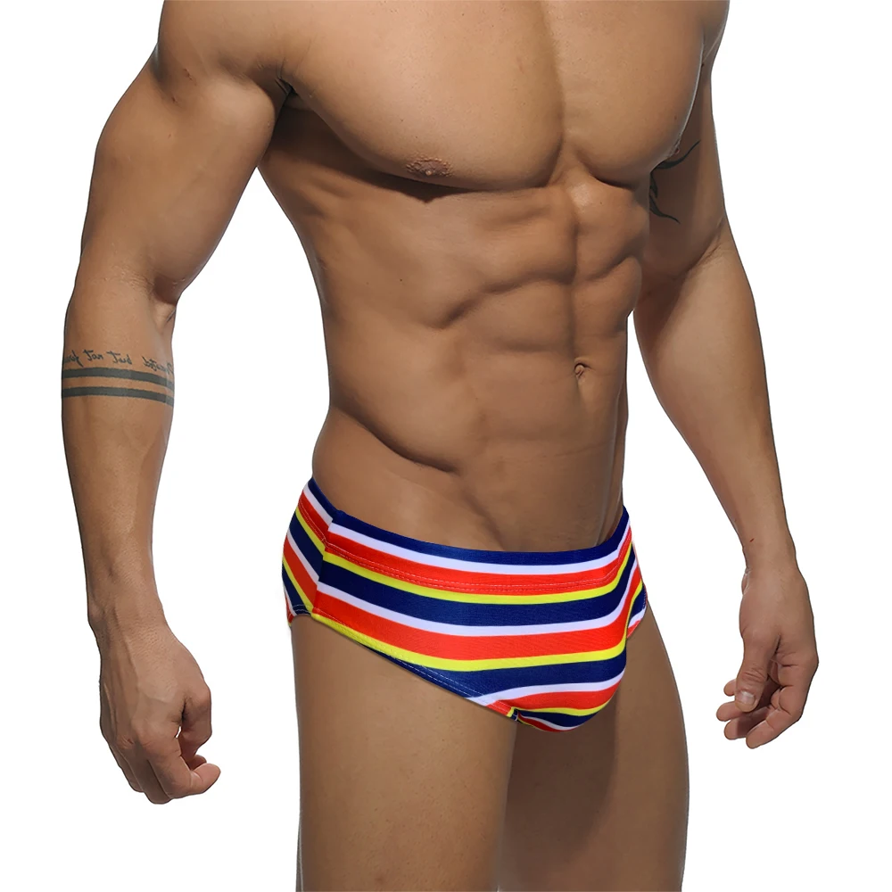 Ultra cintura baixa nadar briefs sexy dos homens listrado roupa de banho verão secagem rápida moda masculina almofada push praia surf troncos