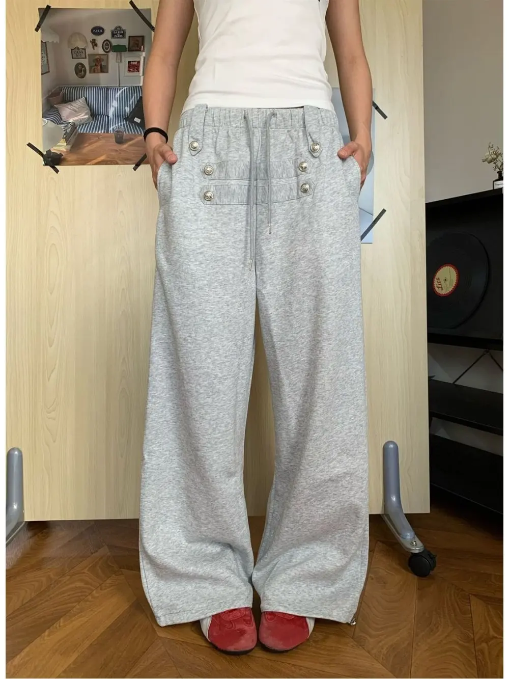 2026 New Autumn Korean Retro Niche Street Trend Double Row Button Loose Casual Versatile Pants Suitable For Both Men And Women