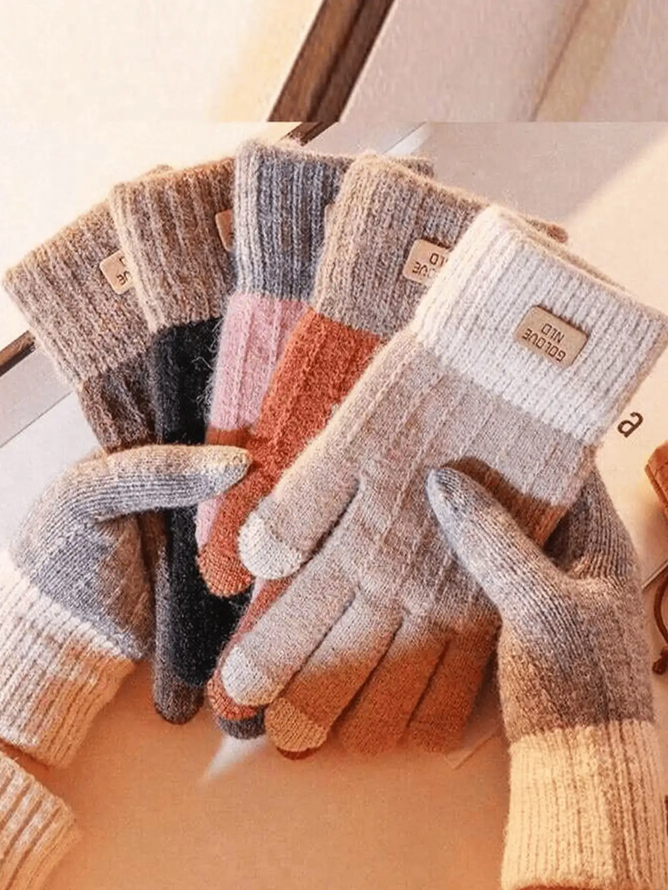 

1 Pair Dopamine Style Touch Screen Knitted Gloves, Warm Cute Gloves for Adult Cycling Driving Outdoor Use