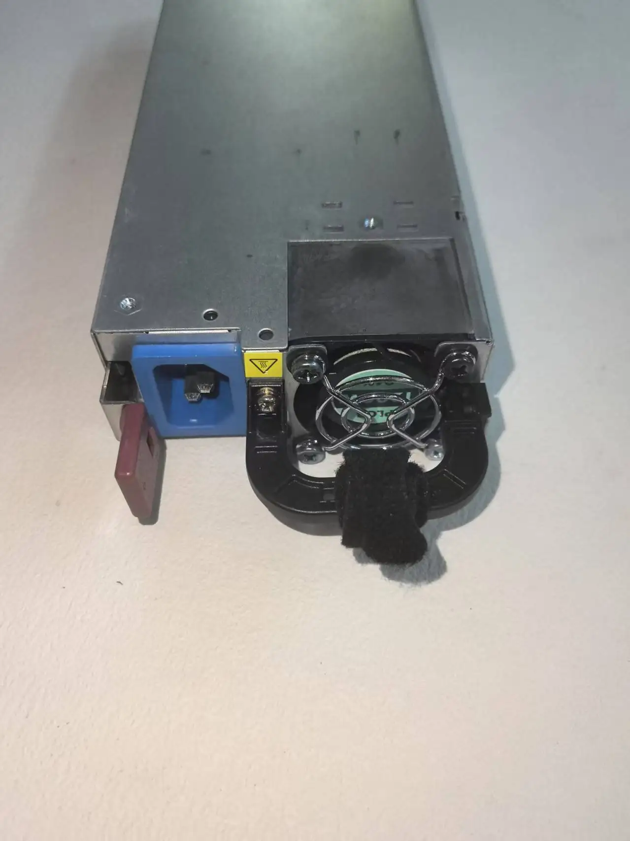 643956-201 1200-Watts Common Slot Platinum Hot-Pluggable Power Supply Second-Hand