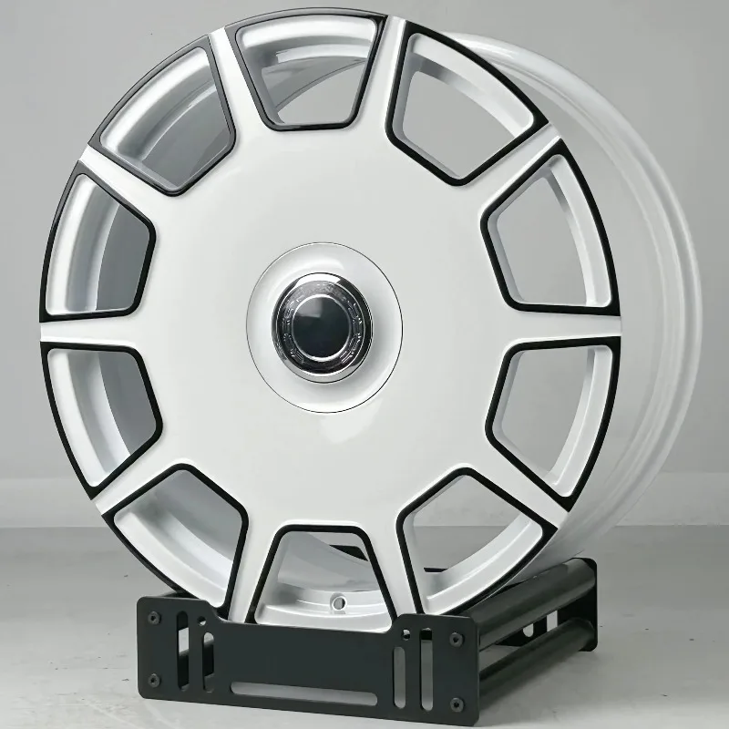 【Hot Sale】BK 6x139.7 Forged Wheels 23 24 Inch Rims Alloy Gloss Black Aero Disc Car Wheels For Cadillac Escalade 2004 2007 view 3