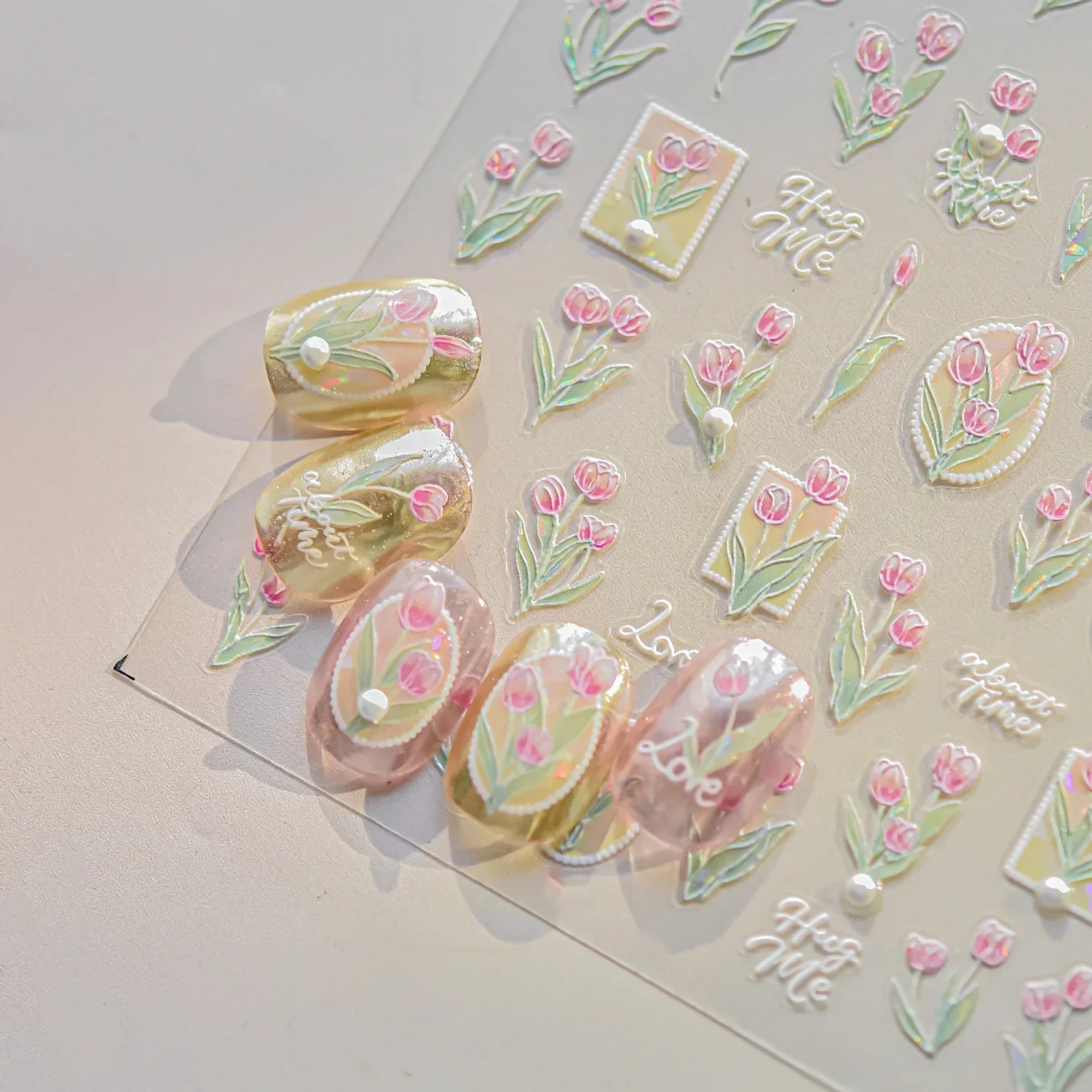 金箔白い花の花束花びらチューリップブルーム魅力的なレトロメタル自己粘着 5D ネイルアートステッカーマニキュアデカール