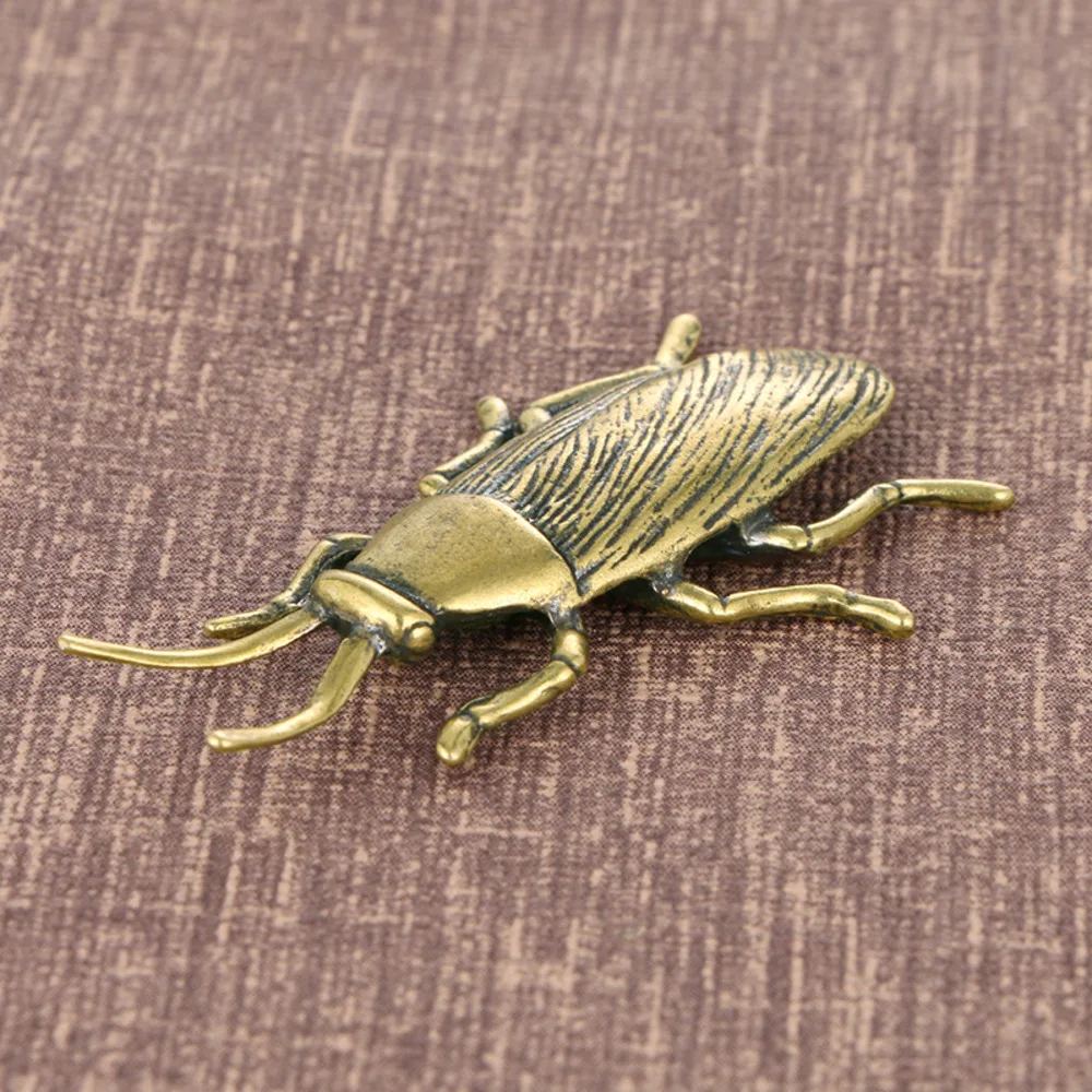 Trendy Personality Creative Brass Insect Cockroach Solid Brass Tea Pet Trick Strange Arts and Crafts Collection Decoration