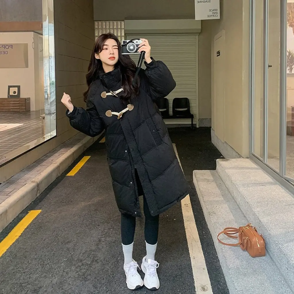 

Women's Long Turtleneck Cotton-Padded Coat Korean Style Winter Fashion Comfortable Loose Fit Bread Coat with Horn Buckle
