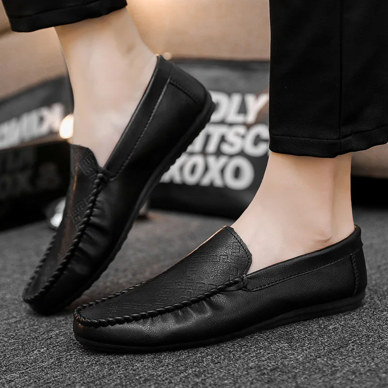 Men's Casual Shoes Summer Moccasins Men Loafers Leisure Non-Slip Flats Lightweight Soft Slip on Driving Shoe Sapatenis Masculino