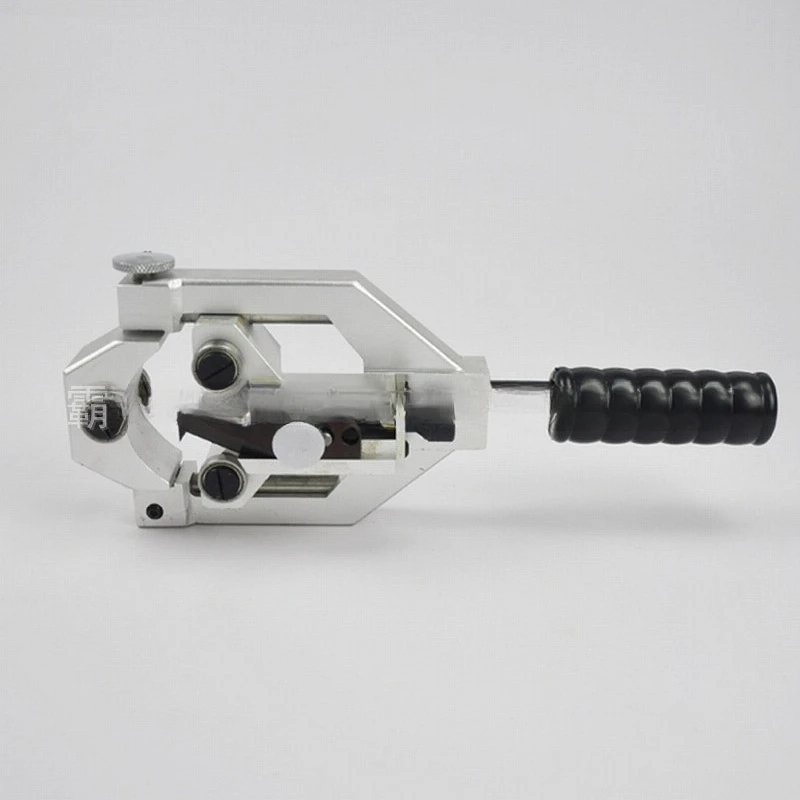 Multifunctional wire stripper, cable stripper, insulated overhead  blade holder thickened