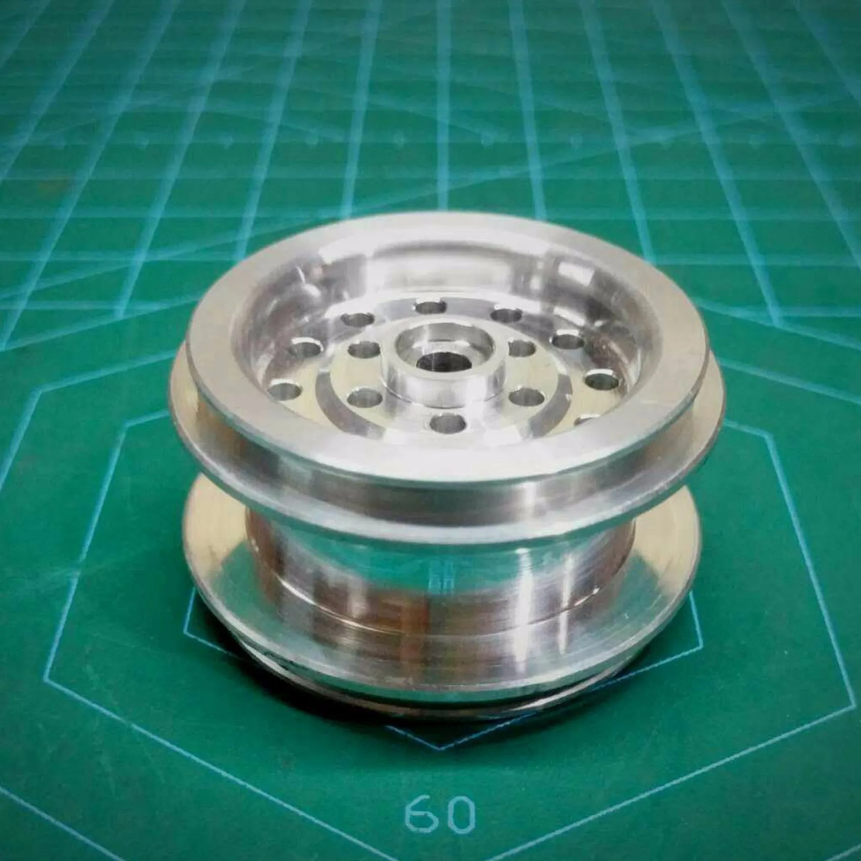 ABWE-2 Set RC Car Part: 1 Set Metal Wheel Rim Tyre Tires Set & 1 Pcs Metal Automatic Simulated Winch