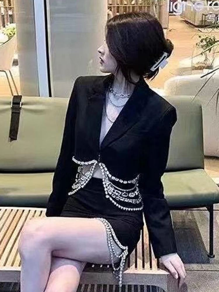 CHICEVER Casual Black Chain Tassels Hem Skirt For Women High Waist Solid Minimalist Mini Skirts Female Fashion Summer Clothing