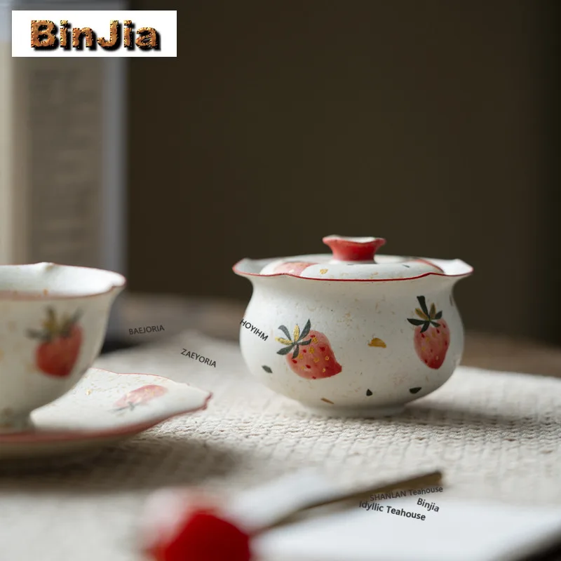170ml Hand-painted Strawberries Gaiwan Antique Tea Tureen Tea Bowl With Lid Kit Tea Making Cover Bowl Tea Items Ornaments Craft