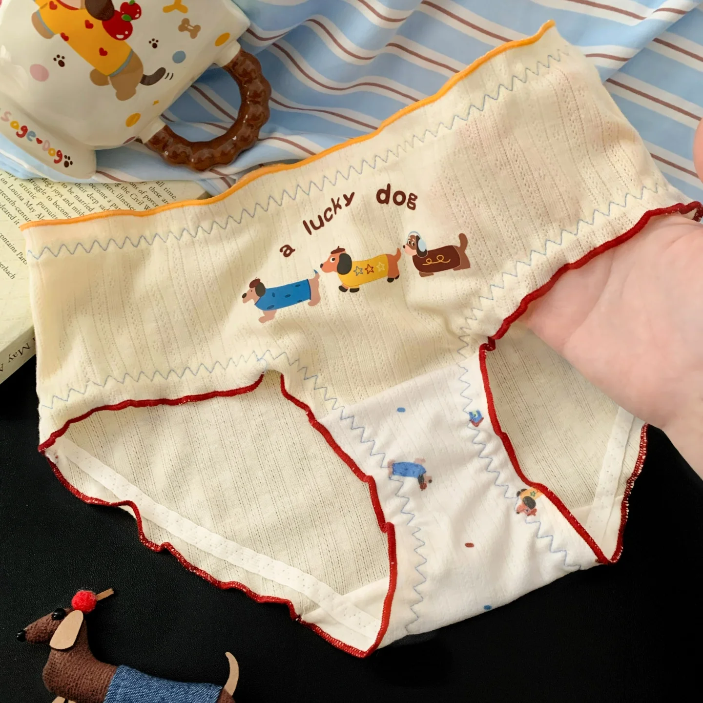 

Sweet Style Lolita Briefs Cute Girl Color Blocked Cartoon Print Underwear Women Panties ABDL Adult Triangle Pants Plus Size﻿