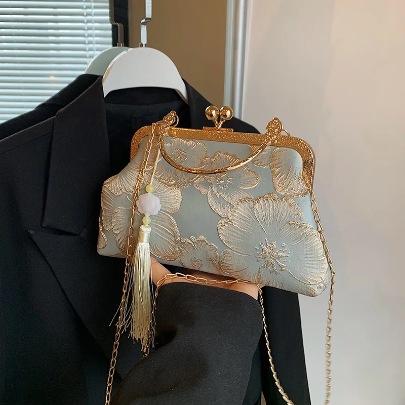 حقيبة كتف مطرزة على الطراز الصيني حقيبة يد أنيقة ريترو حقيبة مربعة صغيرة قديمة هانفو شيونغسام حقائب كروسبودي