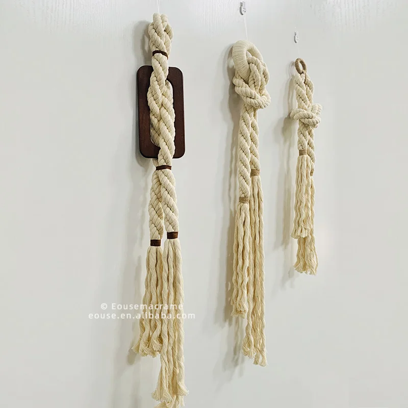 

Handmade Macrame Knot Wall Hanging for Luxury Home and Restaurant Decor, Boho Style Cotton Rope