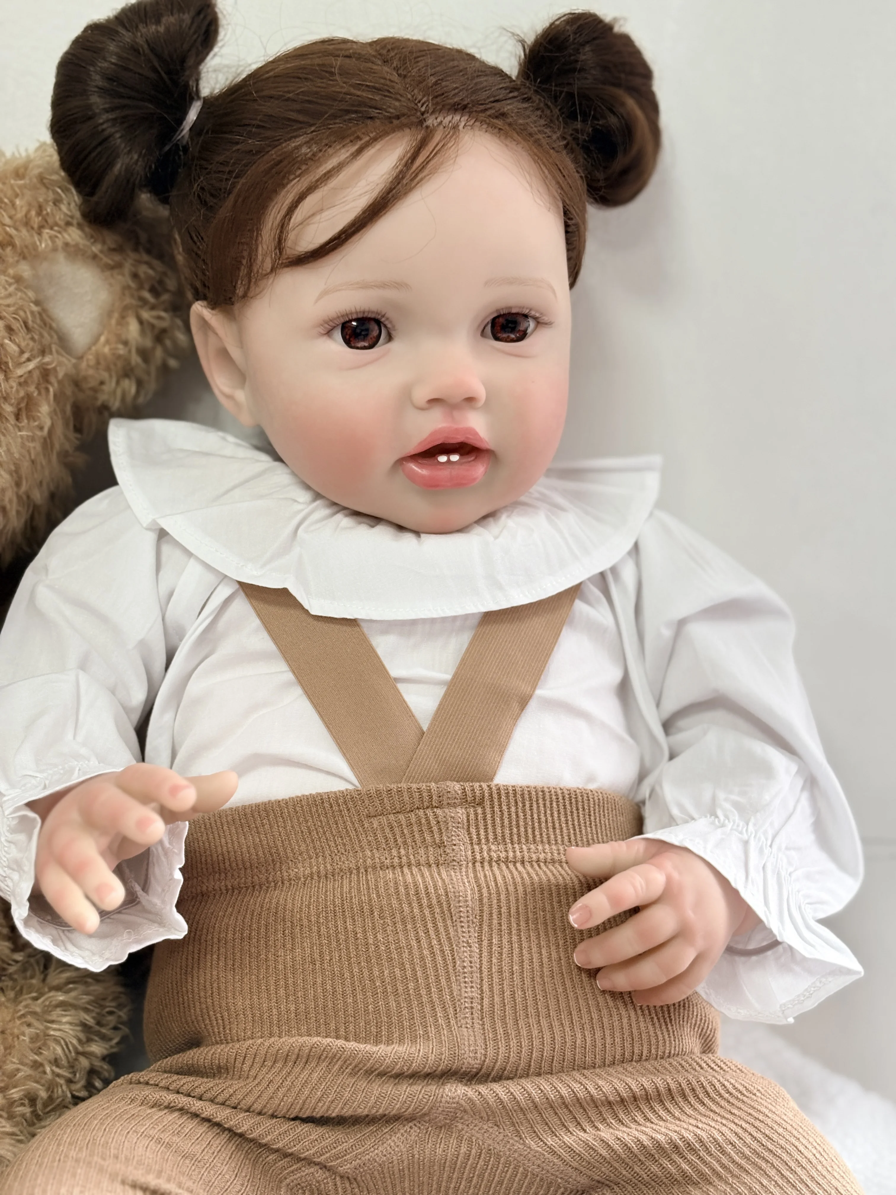 60CM Reborn Lottie Hand Painted 3D Skin Realistic Baby Toddler Baby Princess Girl Lifelike Soft Touch Bebe Dolls Gift for Xmas