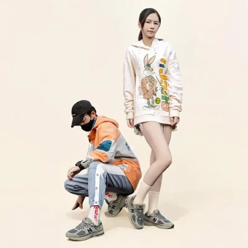 

Парные кроссовки 2025, новые туфли с небольшой талией, универсальные весной и летом, подходят для улицы.