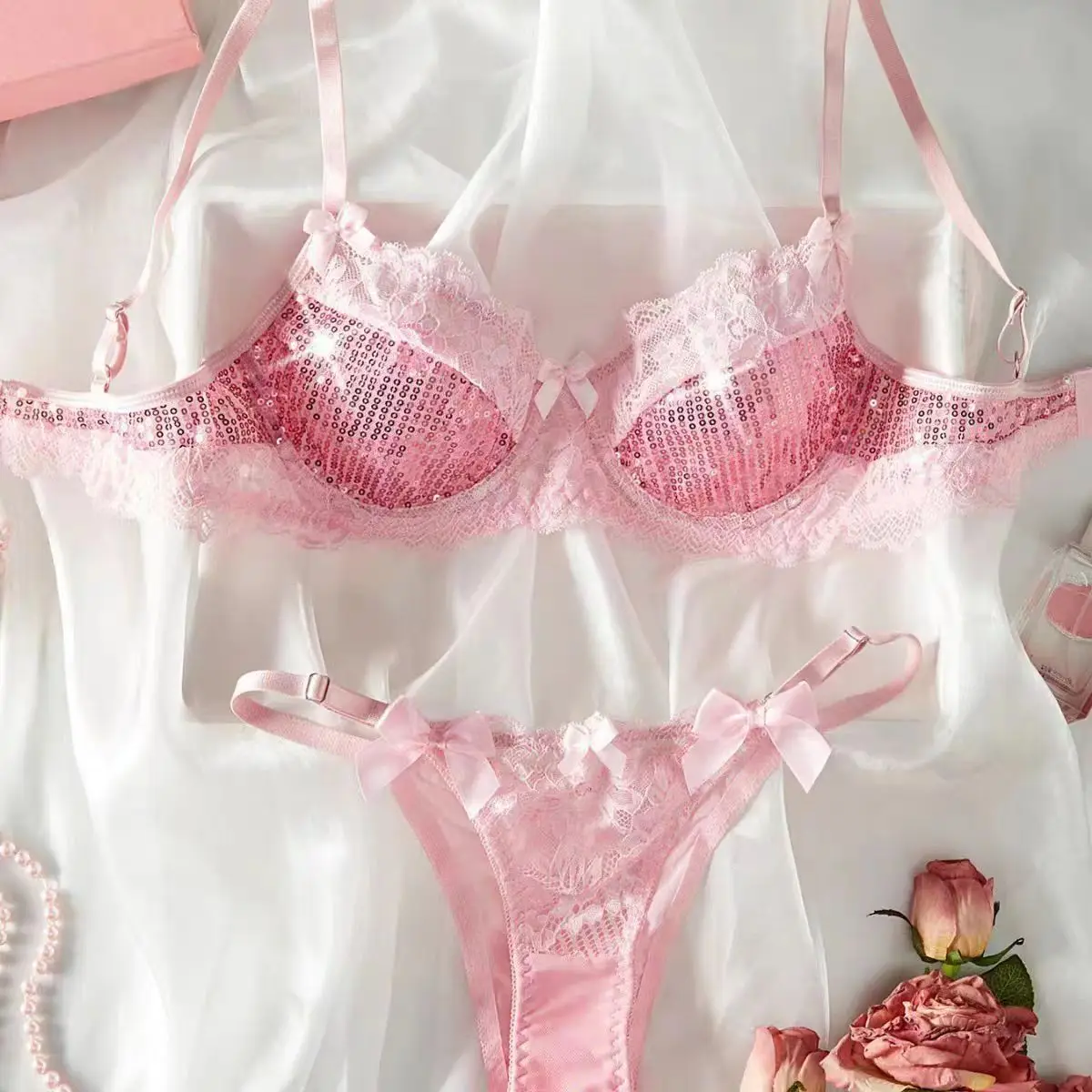 2024 Sexy sweet pink bra and panty set thin lace lingerie briefs female bra breathable gathered underwear steel ring brassiere