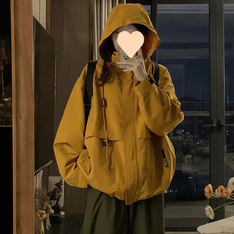 سترة بغطاء رأس للنساء ، بدلة تسلق الجبال في الهواء الطلق ، سترة تسلق الجبال ، إحساس بتصميم مناسب ، الربيع والخريف ، حسن المظهر