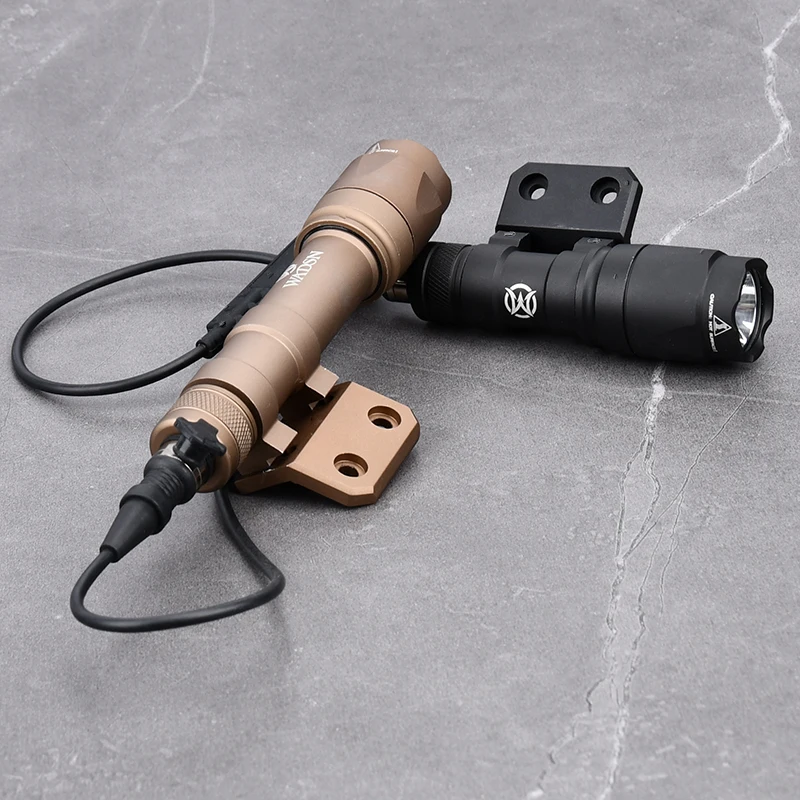 WADSN M600C M600 M300A M300 Tactical Flashlight With Hunting Weapon Airsoft Scout Accessory Fit Mlok Keymod Rail Offset Mount