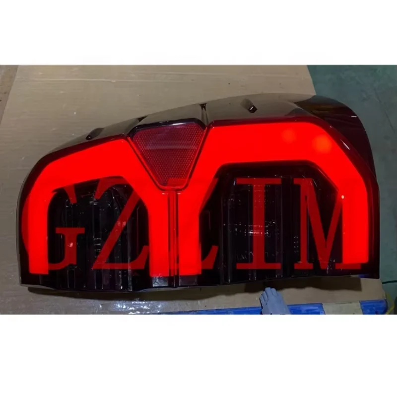 Pièces de voiture feu arrière feu arrière LED feu arrière LED fluide feu arrière pour Hilux Rocco Revo Rogue 2021 +
