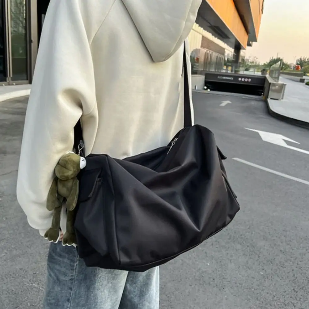 Street Style Women's Crossbody Bag Large Capacity Leisure Messenger Bag Commute Solid Color Canvas Shoulder Bags Student