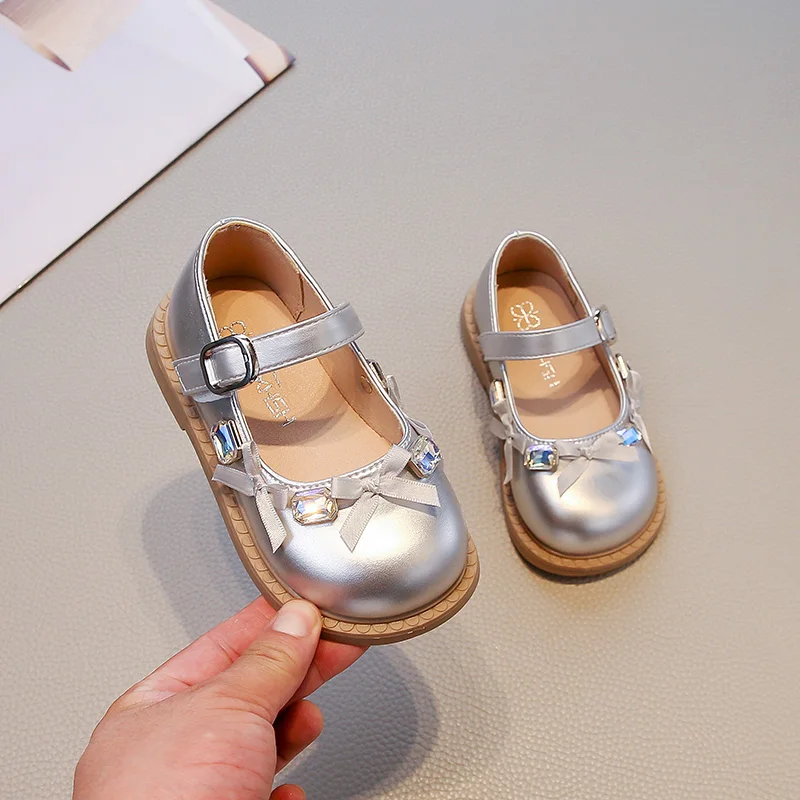 

Sweet Spring Autumn Children Flat Shoes Luxury Fashion Girls Causal Princess Shoes Wedding Party Performance Kids Leather Shoes