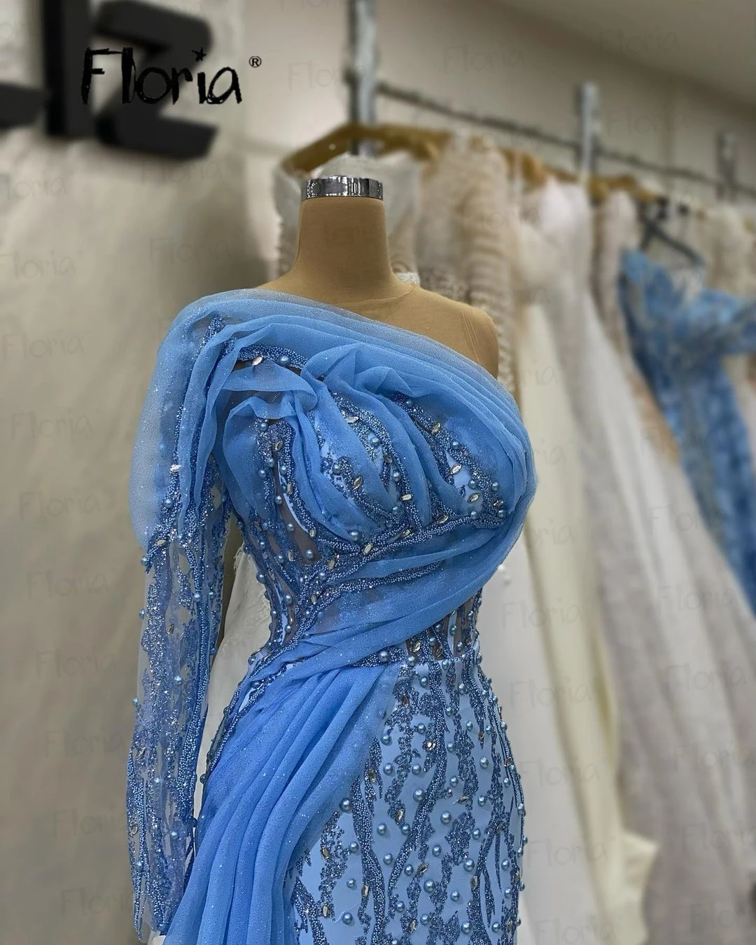 Vestidos de celebridades azules elegantes de Dubai, manga única, Vestidos de Noche de lujo con cuentas, vestidos de fiesta de boda, talla grande