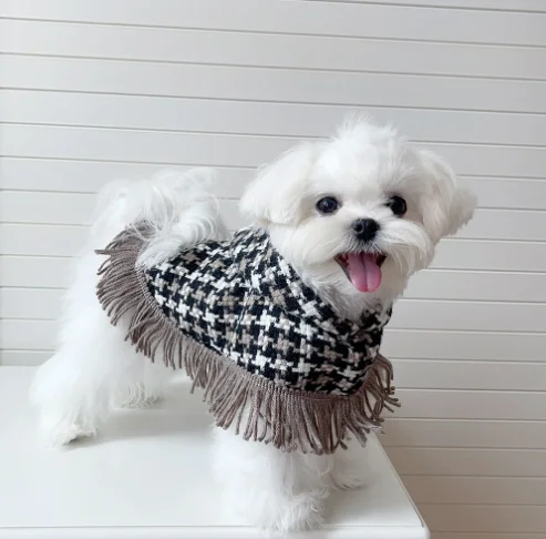 Pet Supplies Custom New Designer Luxury Pet cape Dog Sweater Alpaca puppy apparel For small Dogs Chihuahua Teddy Clothes