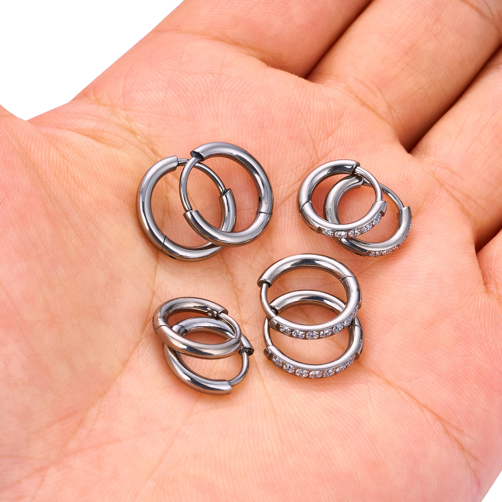 1 pair ASTM F136 Titanium Small Hoops Ear Buckle Earrings for Women Cubic Zirconia Cartilage Helix Piercing Tragus Circle Jewelr