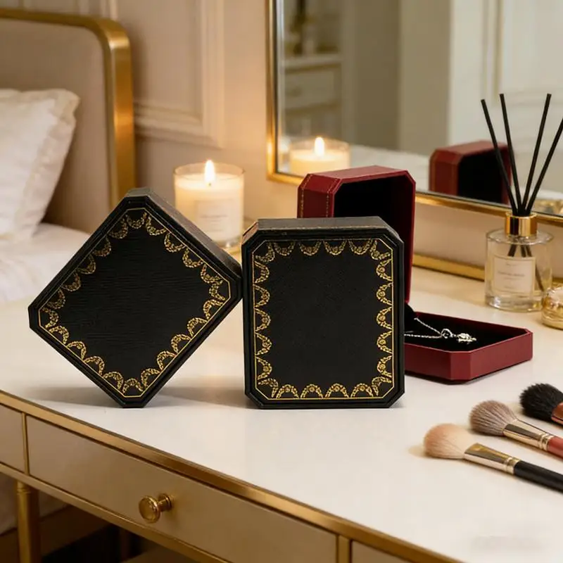 Necklace Display Box Velvet Lining Sleek Pendant Storage Case Classic Vintage Jewelry Organizer Minimalist Wedding Gift Box