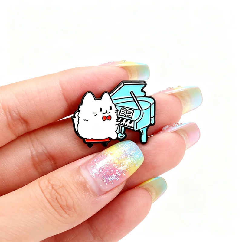 New Cute White Cat Playing Music Cartoon Enamel Brooch Badge Jewelry For Bag Clothing Backpack Party