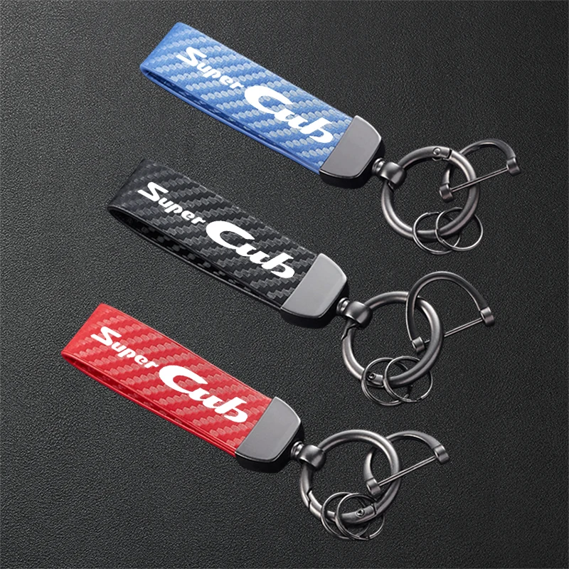 Llavero de Metal con Patrón de Fibra de Carbono de Alta Calidad para Motocicleta Honda Super CUB C70 90 110 C125