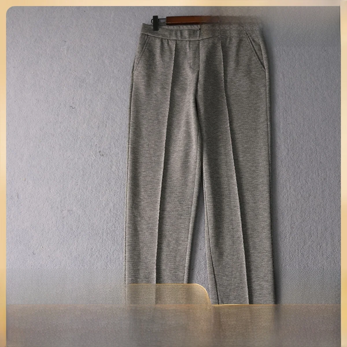 

Fashionable Thickened Knitted Casual Pants Elastic Waist Nine Points Women's Straight Leg Pants British Style Commute Simple
