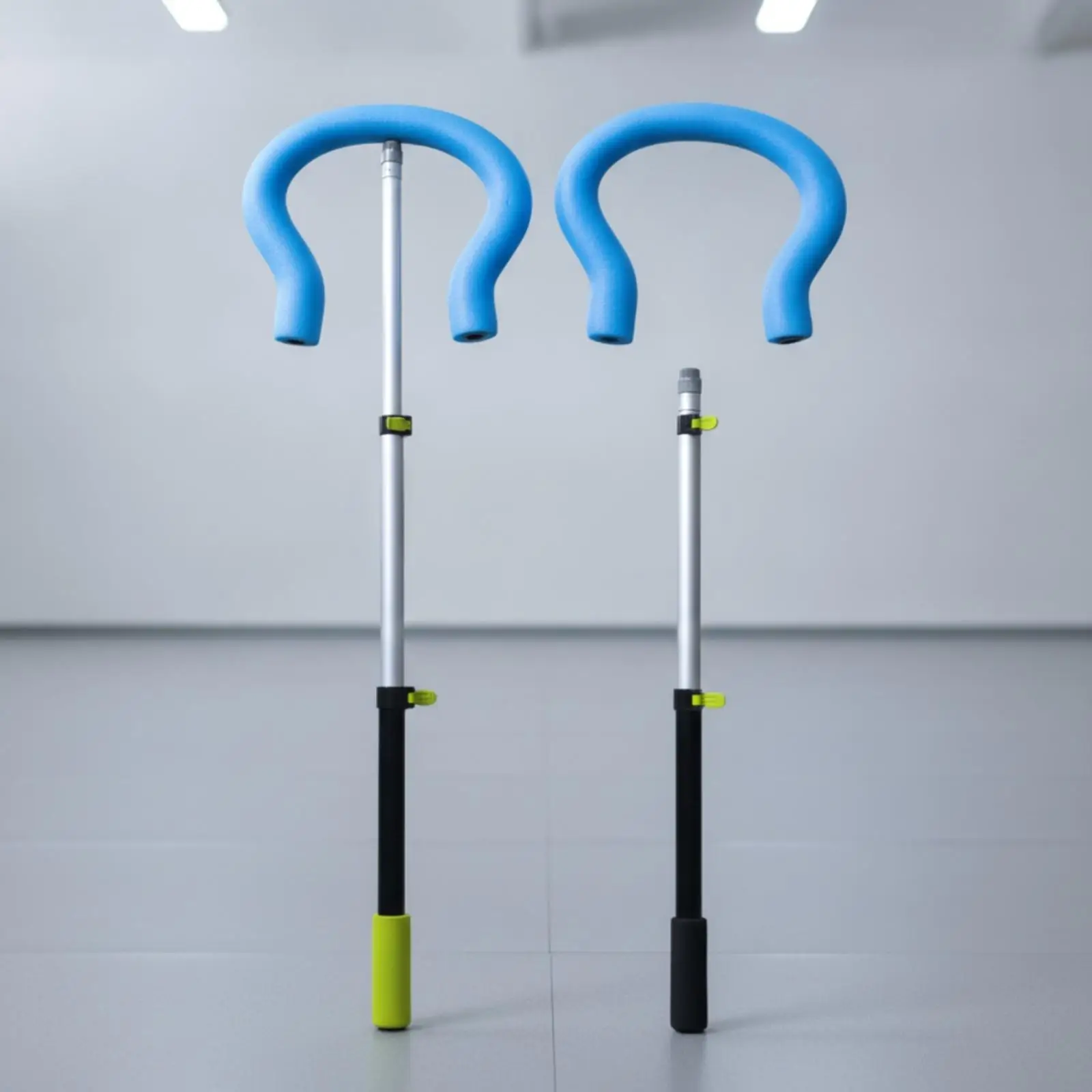 Aluminum Alloy Volleyball Practice Device with Curved Holder for Muscle Memory Training