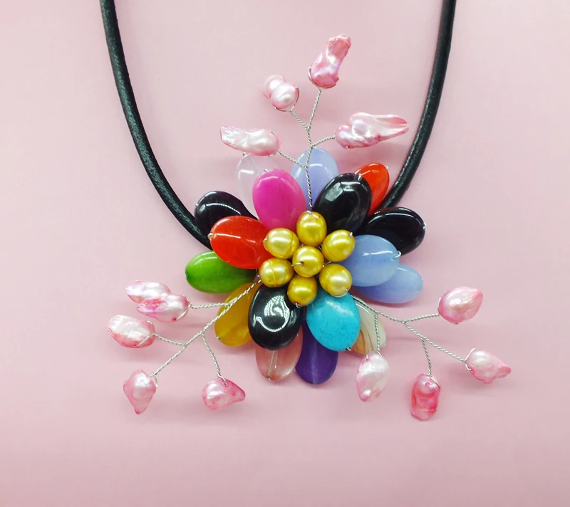 natural Brazilian semi-precious stones. And baroque pearls. Hand-knit flower necklace. Classic woman jewe 19