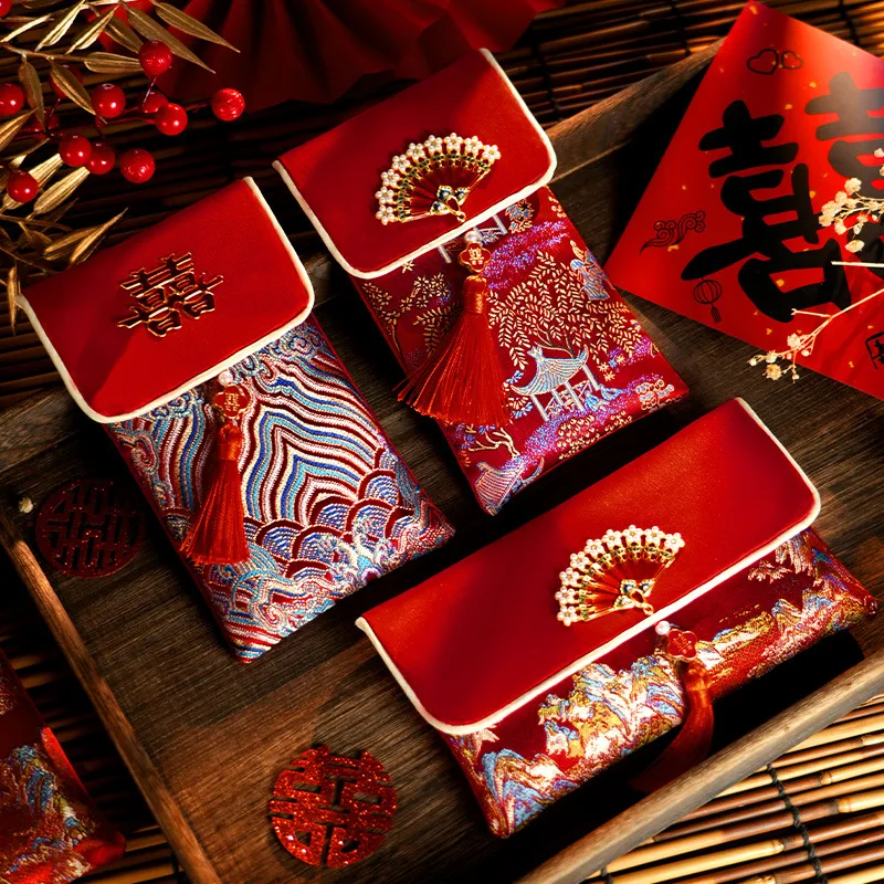2Pcs Multiple Patterns Wedding Red Envelope Best Wishes Embroidery New Year's Blessing Bag Tassel Design Velvet cloth