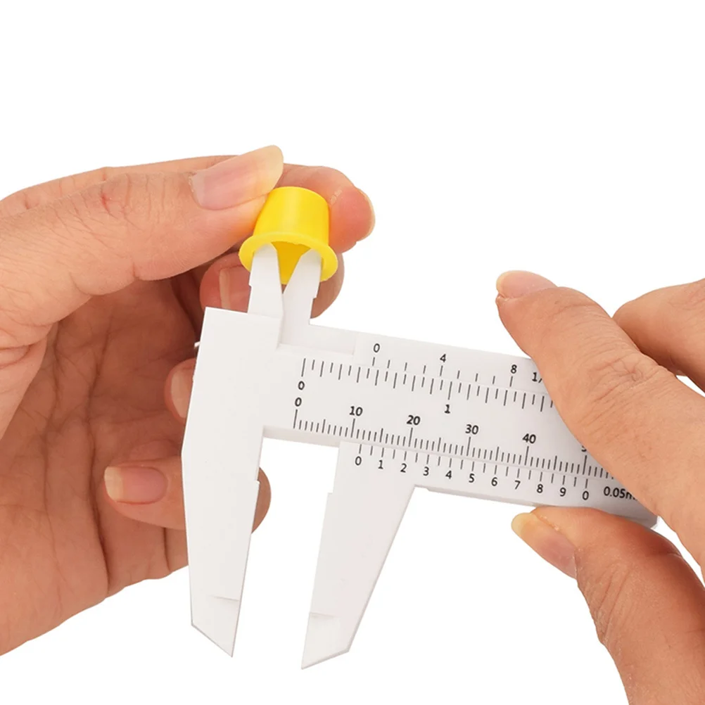 Régua de medição de sobrancelha, pinça de plástico de escala dupla, acessório de maquiagem portátil, pinças faciais leves para precisa