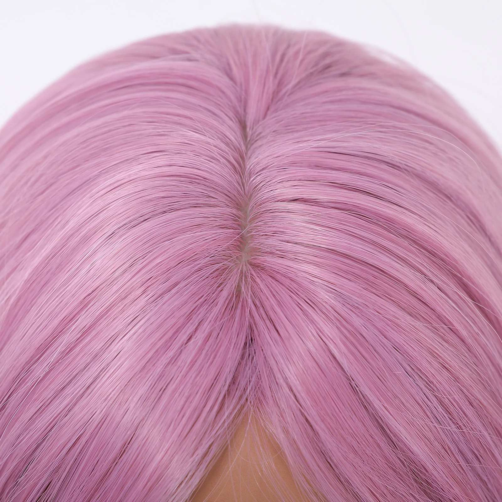 Ashely 肩の長さのピンクのレイヤード合成ウィッグ 女性用 14 インチ ショート ストレート 女性用ウィッグ カーテン前髪付き 耐熱性